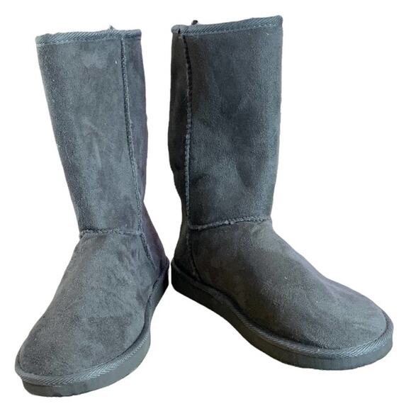Isaac Mizrahi cozy boots. Mid calf gray size   9 - Picture 2 of 9